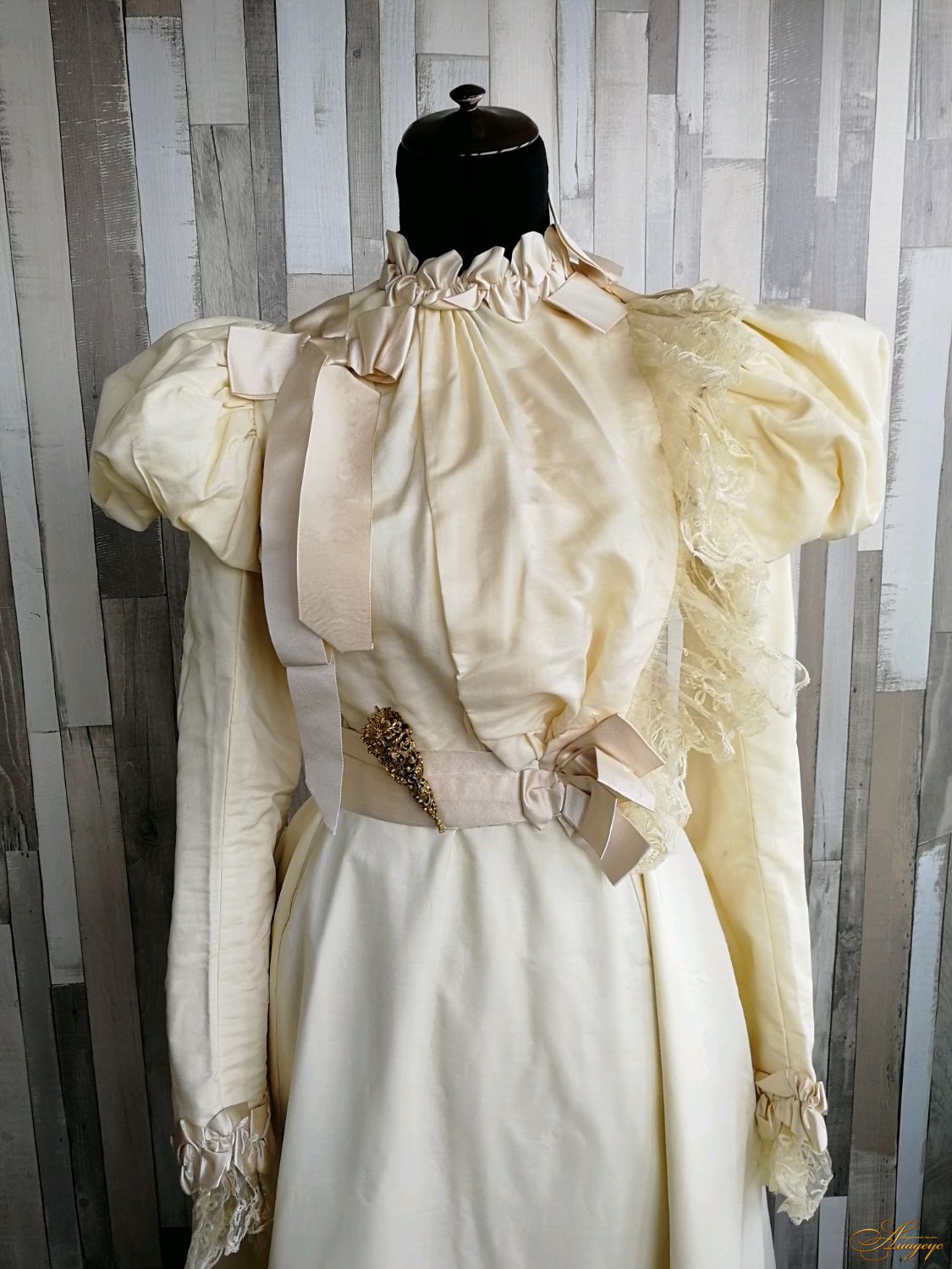 Свадебное платье 19 век