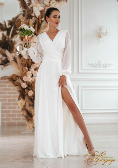 Свадебное платье  П 0-01. Цена 18 500 руб. 