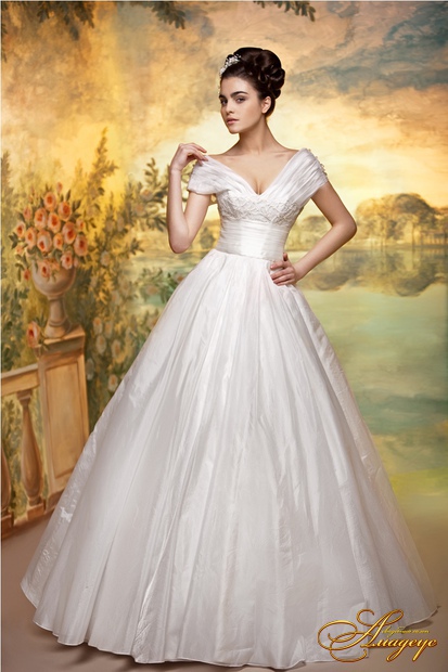 Свадебное платье Диодора. Цена 28 000 руб. 