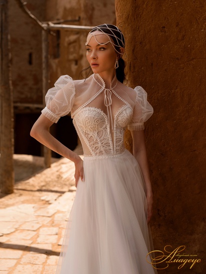 Свадебное платье Нэйва 